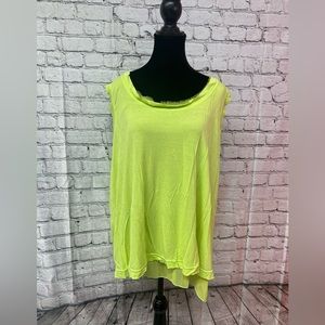 Twiggy London 2x tank in light green with split back.
